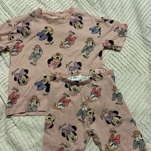 H&M/Disney Kids Pajamas - Pink Minnie and Daisy Design